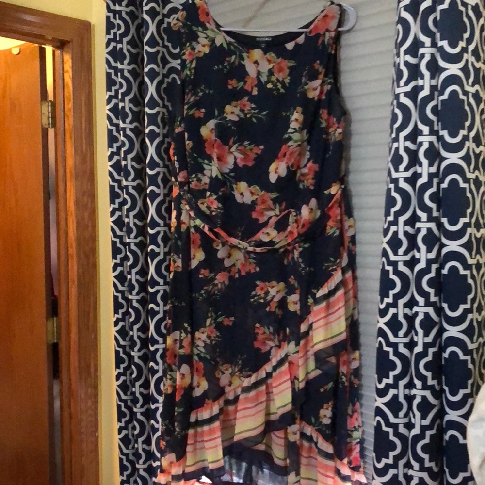 Size 18 floral chiffon dress